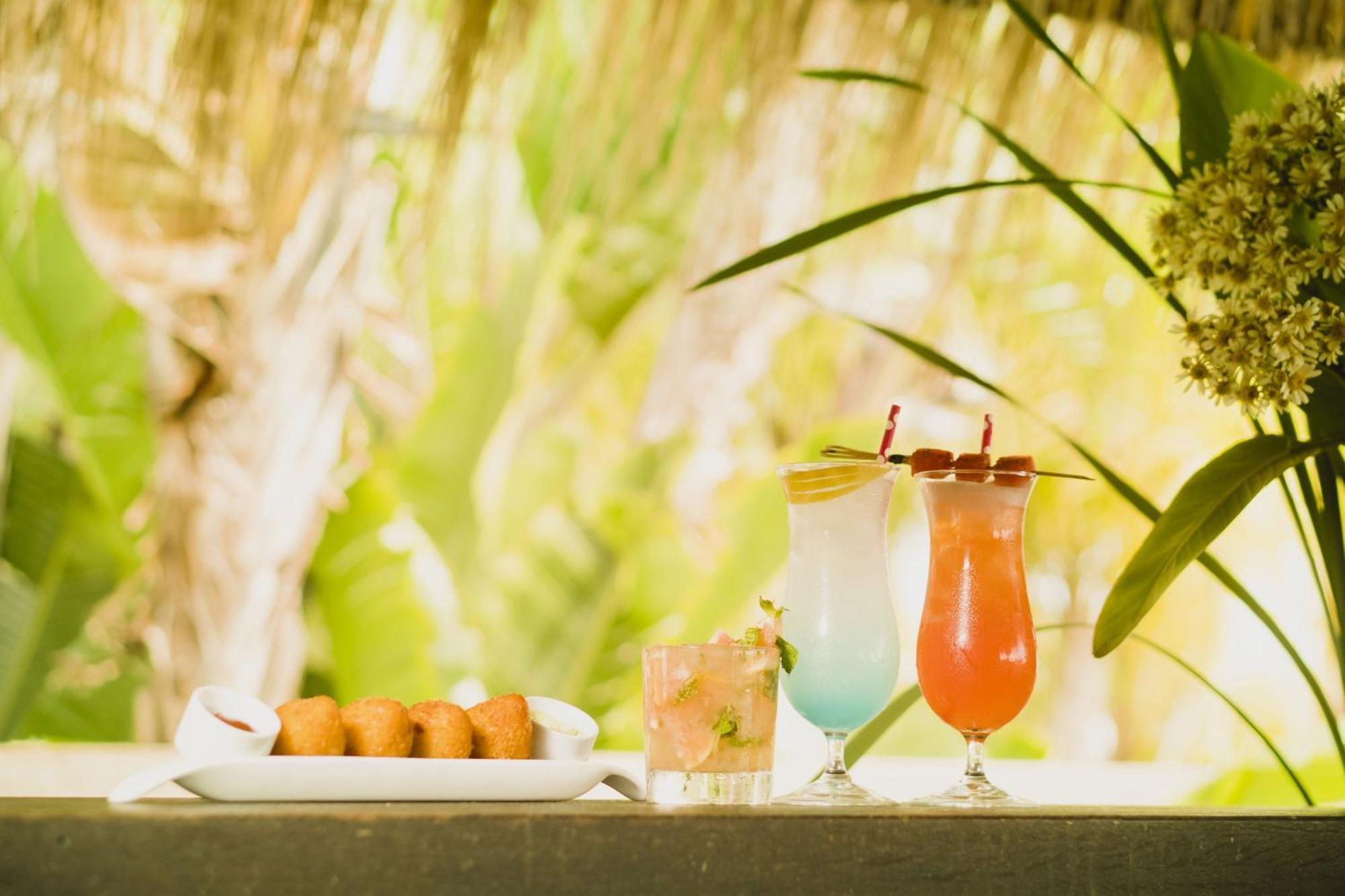 Sheraton Colonia Golf & Spa Resort Колония-дель-Сакраменто Экстерьер фото Cocktails