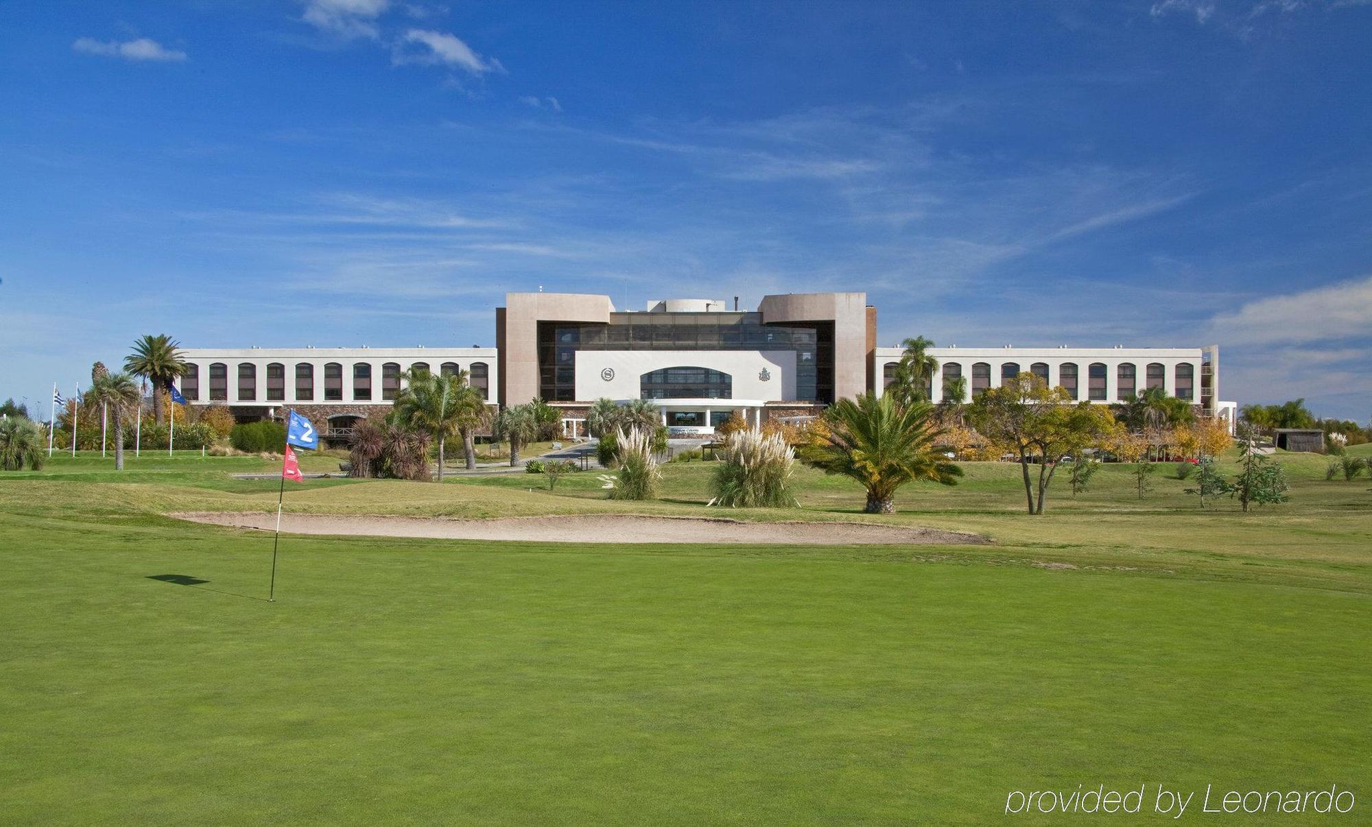Sheraton Colonia Golf & Spa Resort Колония-дель-Сакраменто Экстерьер фото The 2011 LPGA Championship was held at the Arizona Country Club in Scottsdale, Arizona.