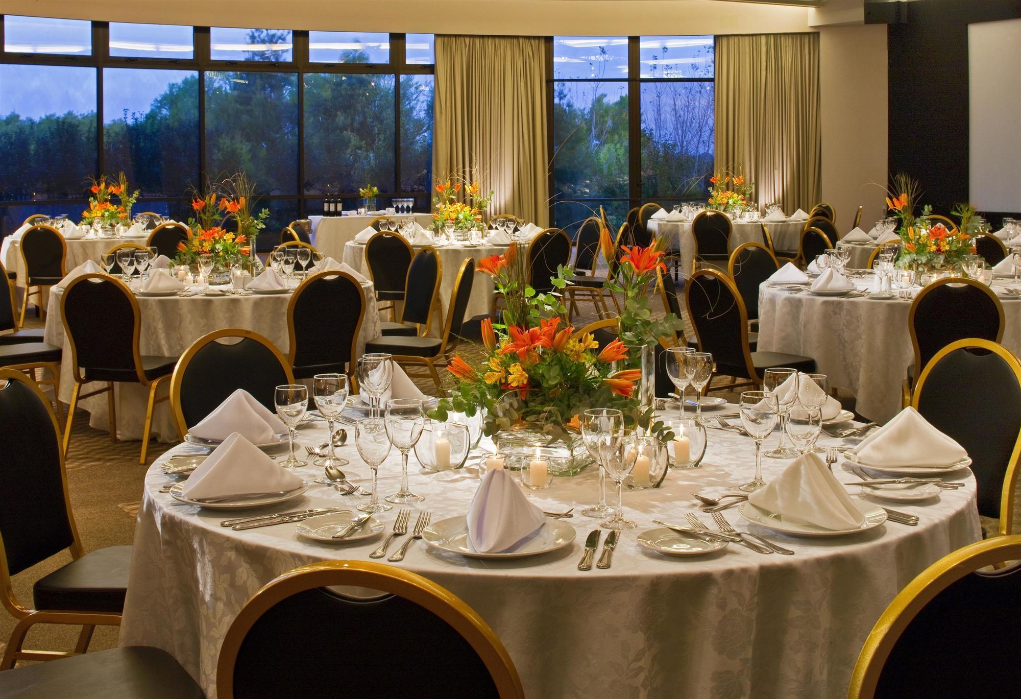 Sheraton Colonia Golf & Spa Resort Колония-дель-Сакраменто Экстерьер фото The ballroom at the Westin